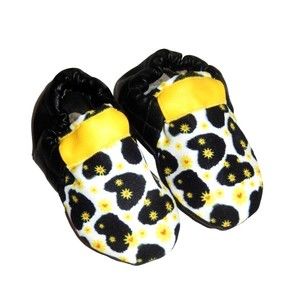 Moo Fields Toddler Child's Size 8 Moccasins Cow & Flower Print Handmade Non-Slip